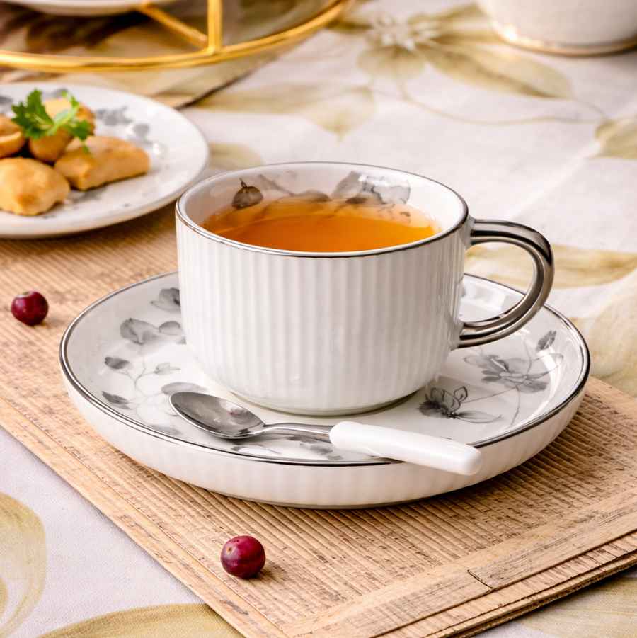 Set - Filxhanë dhe pjatëza për çaj (6 copë), 200 mL